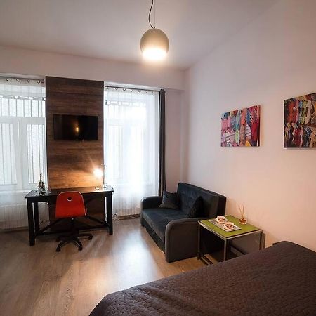 Ultra Central Bohemian Apartment 2 Kaloşvar Dış mekan fotoğraf